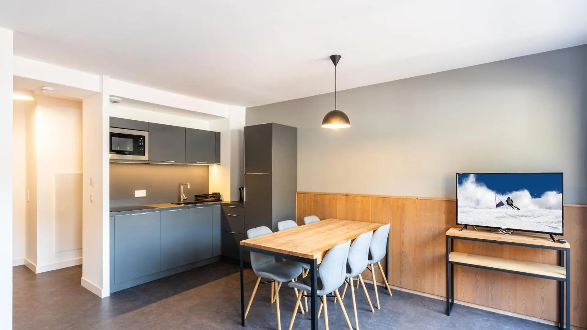 Apartments By The Slopes In L'Alpe D'Huez