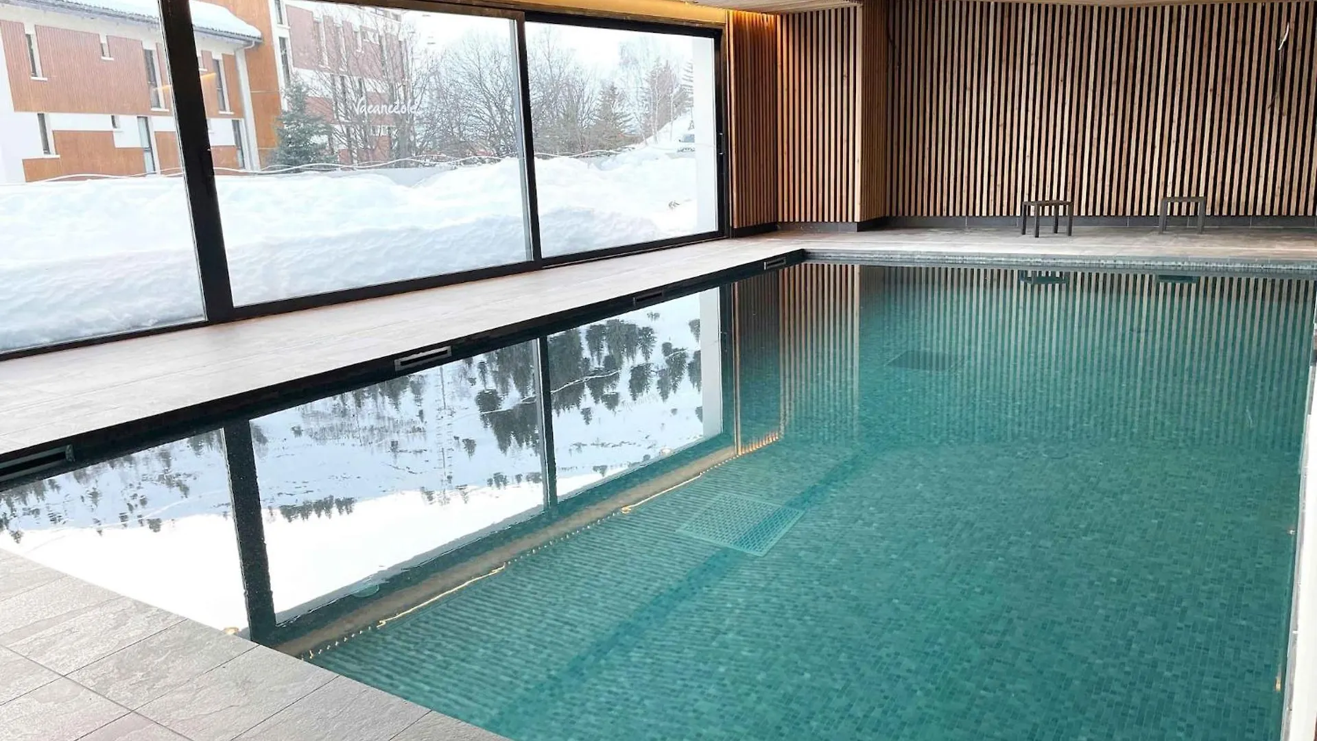Apartments By The Slopes In L'Alpe D'Huez 0*,  France