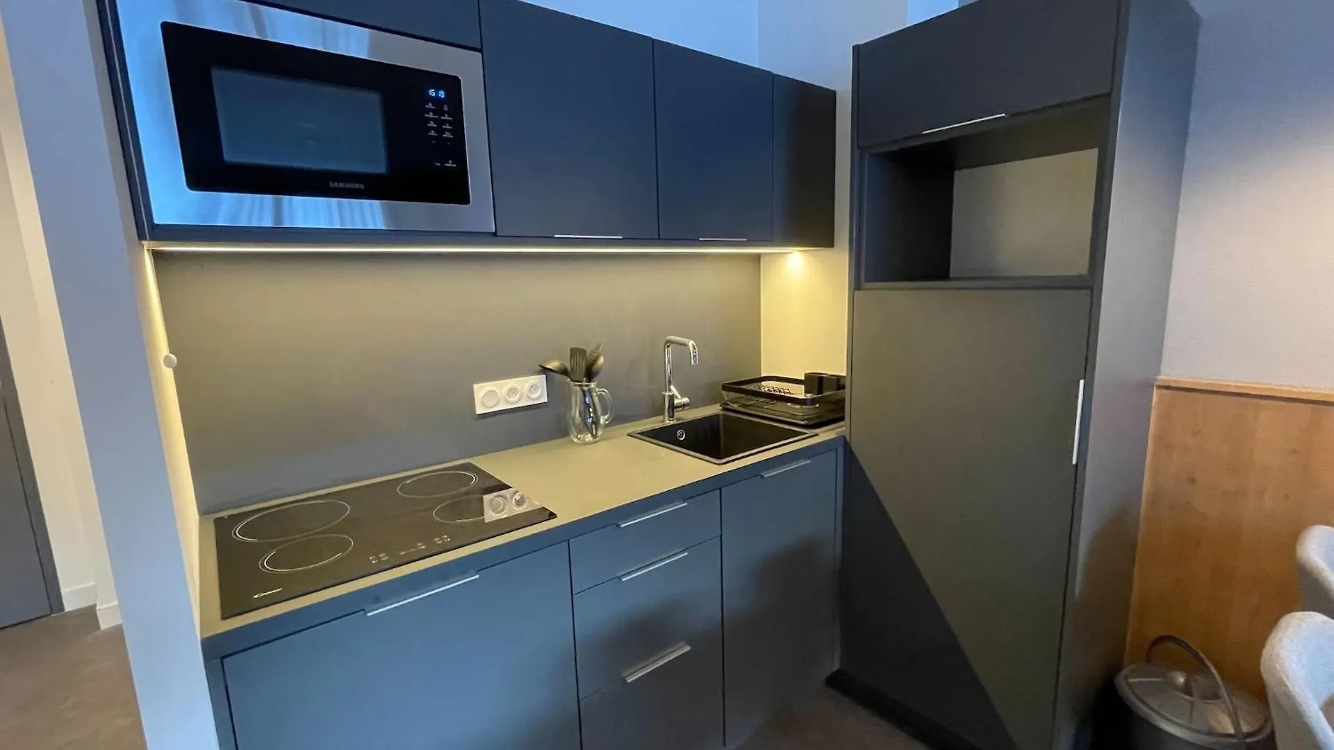 Apartments By The Slopes In L'Alpe D'Huez
